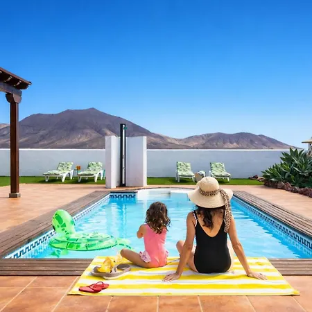 Montanablanca Private Heated Pool & Stunning Views Vila *